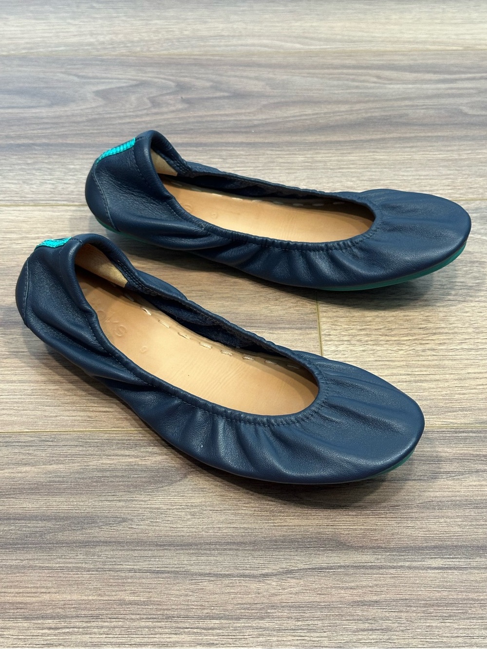 Tieks by Gavrieli Leather Foldable Ballet Flats Teal Soles in Navy Blue Size 9 - Picture 3 of 10